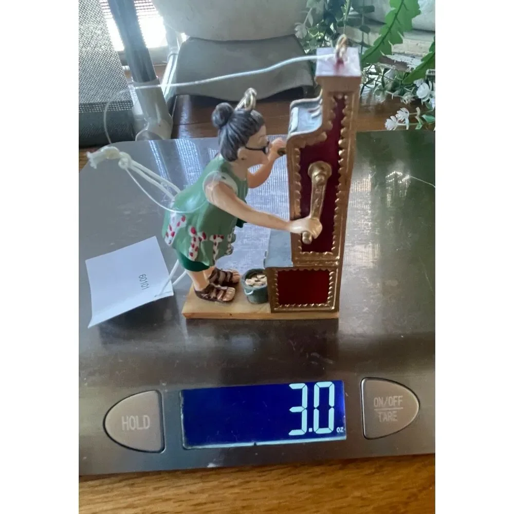 Gallerie II Grandma Christmas Ornament Lucky Jackpot Holiday Decor w/ Hang Tag